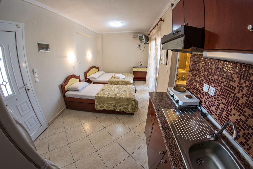 Sky Hotel Sarti Room photo