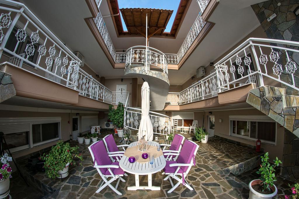 Sky Hotel Sarti Exterior photo