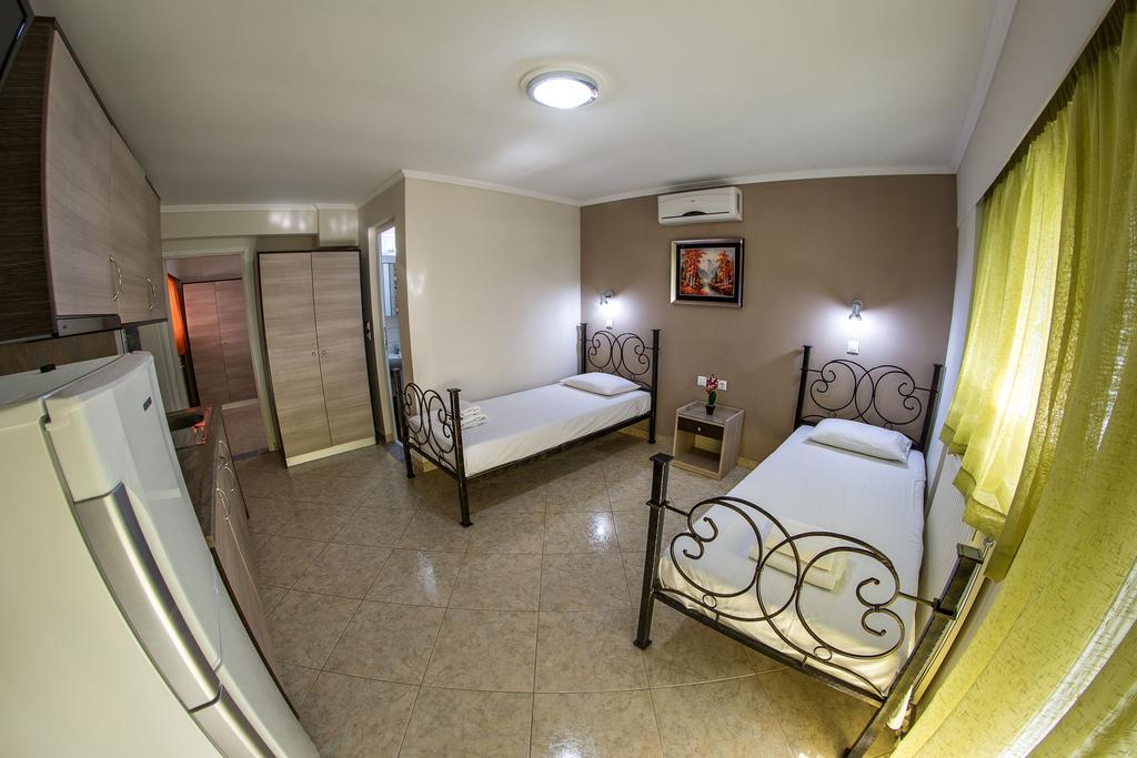 Sky Hotel Sarti Exterior photo